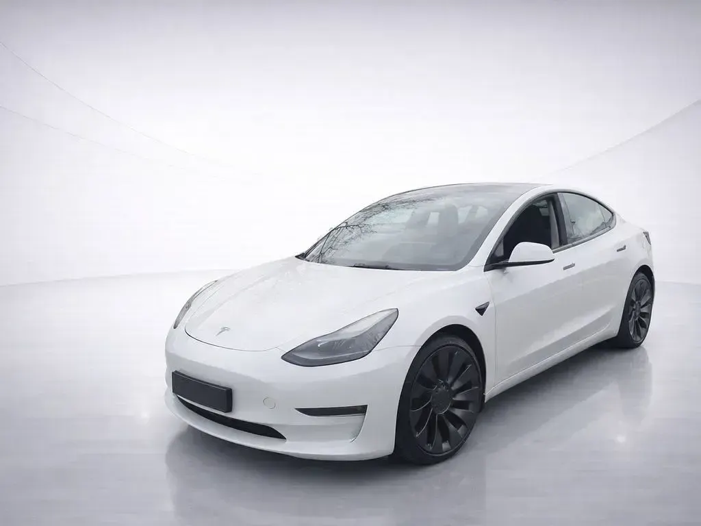 Used Tesla Model 3 Performance 392 kW (534 HP) 2022 White Sedan