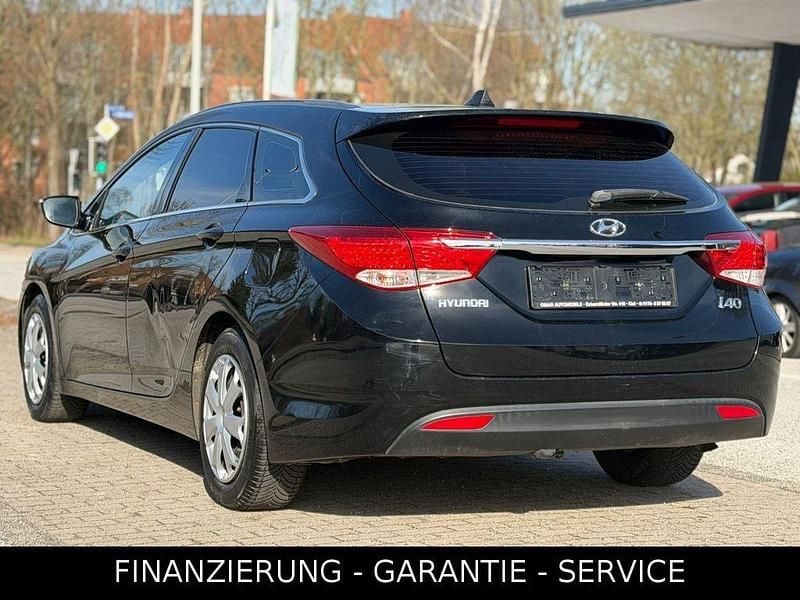 Gebraucht Hyundai i40 135 PS (99 kW) 2013 Schwarz Limousine