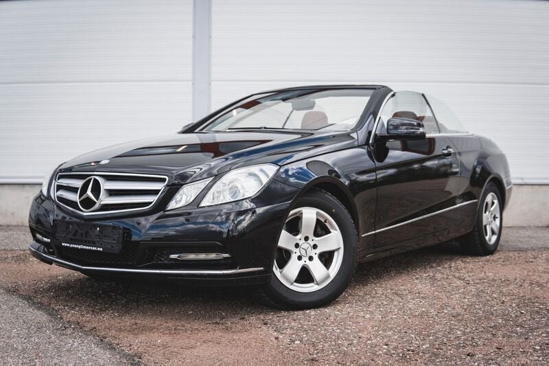 Schwarz Gebraucht 2011 Mercedes E350 Cabrio | 13.800 € (Superpreis) - Bild 1/4