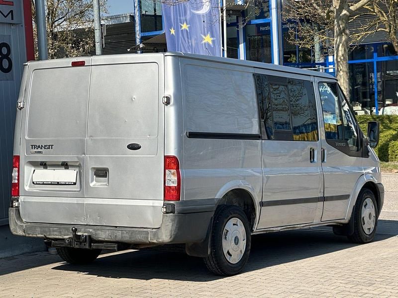 Gebraucht Ford Transit 110 PS (80 kW) 2008 Silber Van / Kleinbus