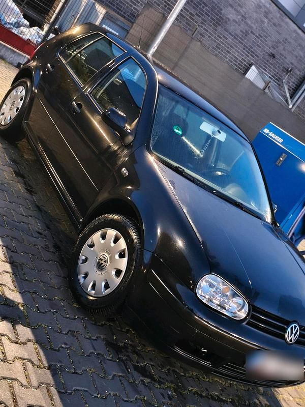 Gebraucht VW Golf IV 75 PS (55 kW) 2002 Schwarz Limousine
