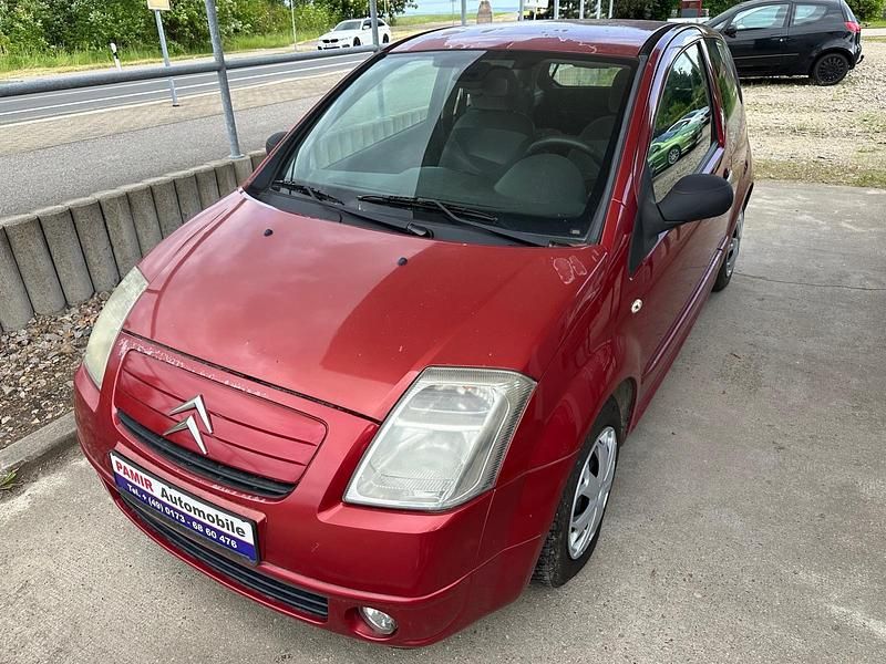 Rot Gebraucht 2006 Citroën C2 Comfort Kleinwagen | 499 € (Superpreis) - Bild 1/4