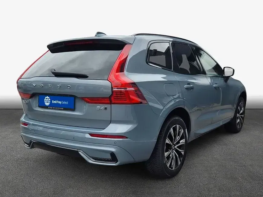 Gebraucht Volvo XC60 Plus 197 PS (144 kW) 2023 Grau SUV