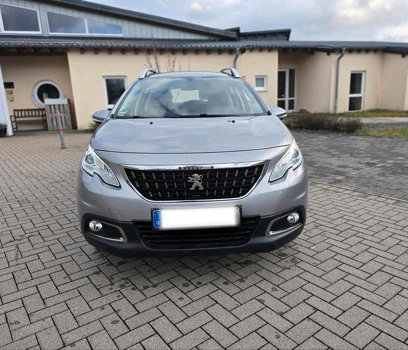 Second-hand Peugeot 2008 82 CP (60 kW) 2017 Gri SUV