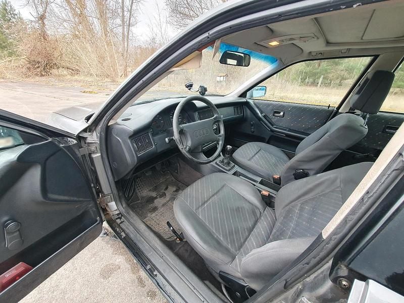 Second-hand Audi 80 90 CP (66 kW) 1990 Argintiu Berlinǎ