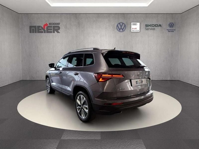 Neu Skoda Karoq Selection 150 PS (110 kW) 2025 Graphitegrau SUV