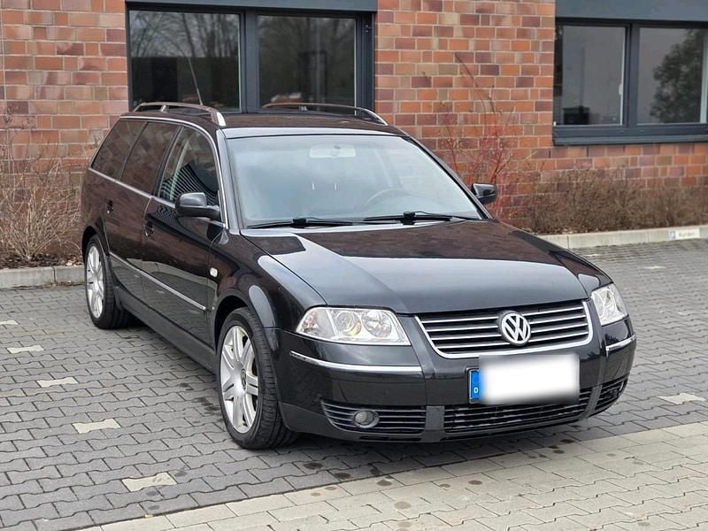 Gebraucht VW Passat Highline 184 PS (135 kW) 2001 Schwarz Kombi