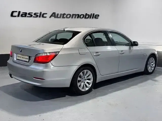 Gebraucht BMW 530 Advantage 272 PS (200 kW) 2007 Silber Limousine