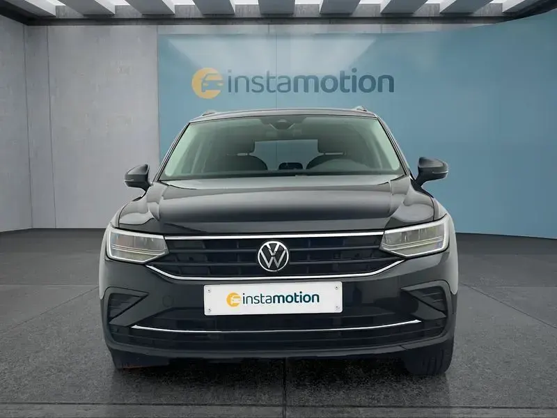 Gebraucht VW Tiguan 245 PS (180 kW) 2022 Schwarz SUV