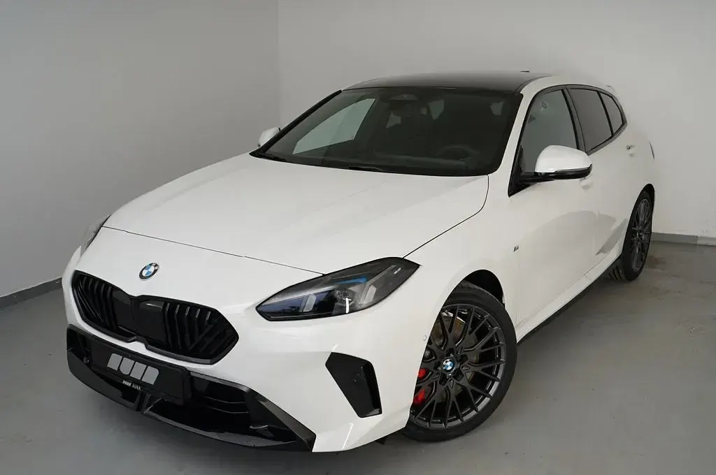 Neu BMW 120 Performance 156 PS (114 kW) 2025 Weiß Kleinwagen