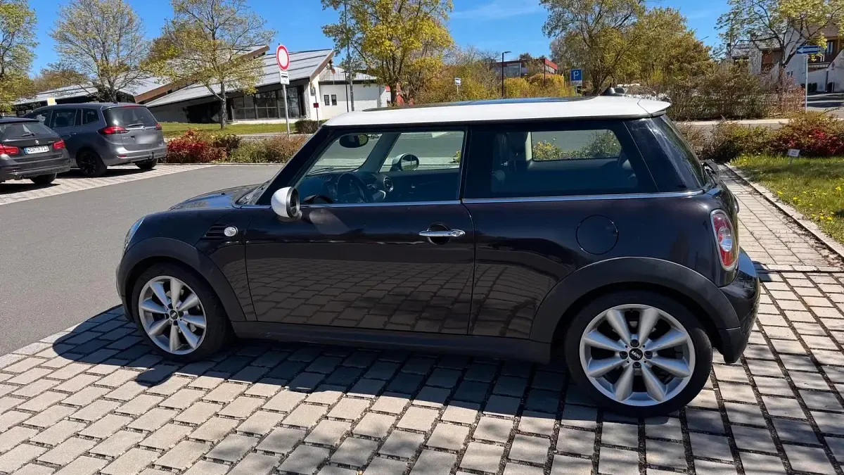 Second-hand Mini Cooper D 110 CP (80 kW) 2013 Maro Hatchback
