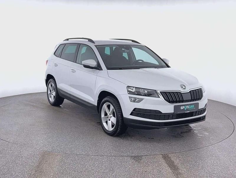 Gebraucht Skoda Karoq Ambition 116 PS (85 kW) 2021 Moonweiss metallic SUV