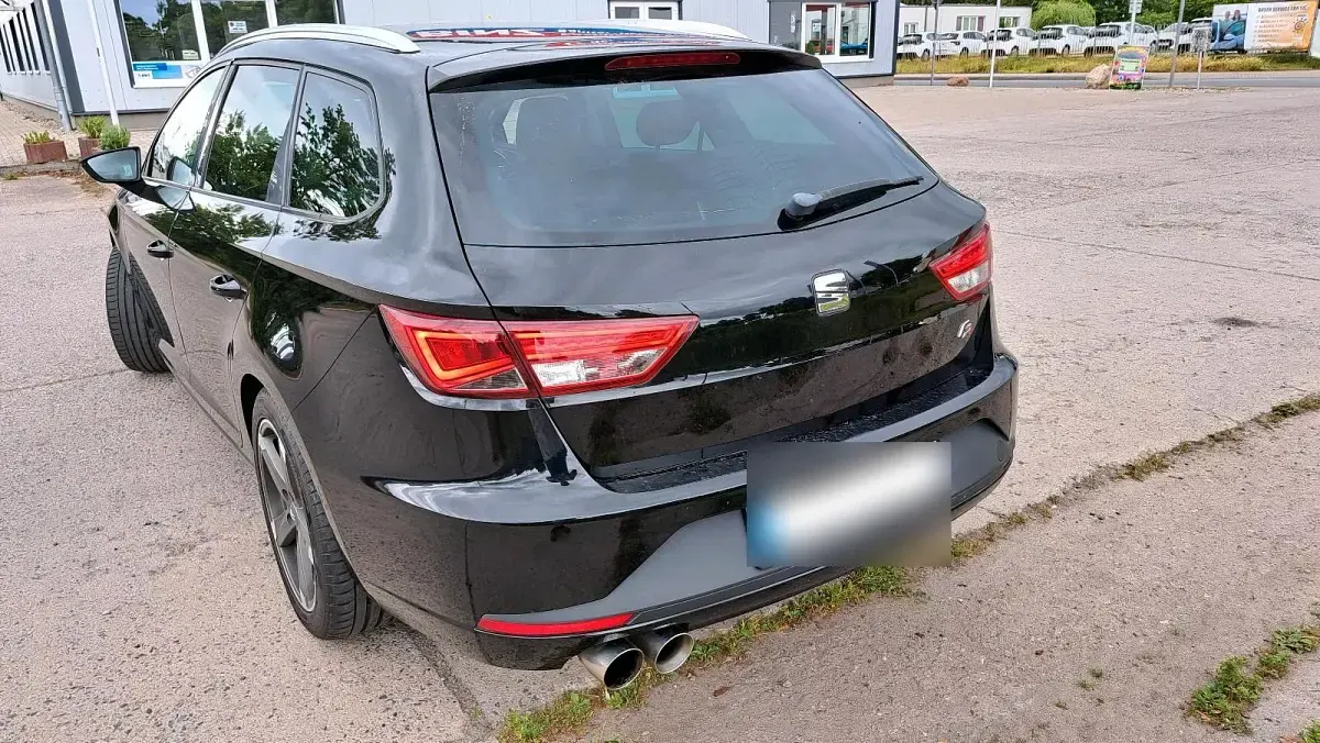 Gebraucht Seat Leon ST FR 125 PS (91 kW) 2015 Schwarz Kombi