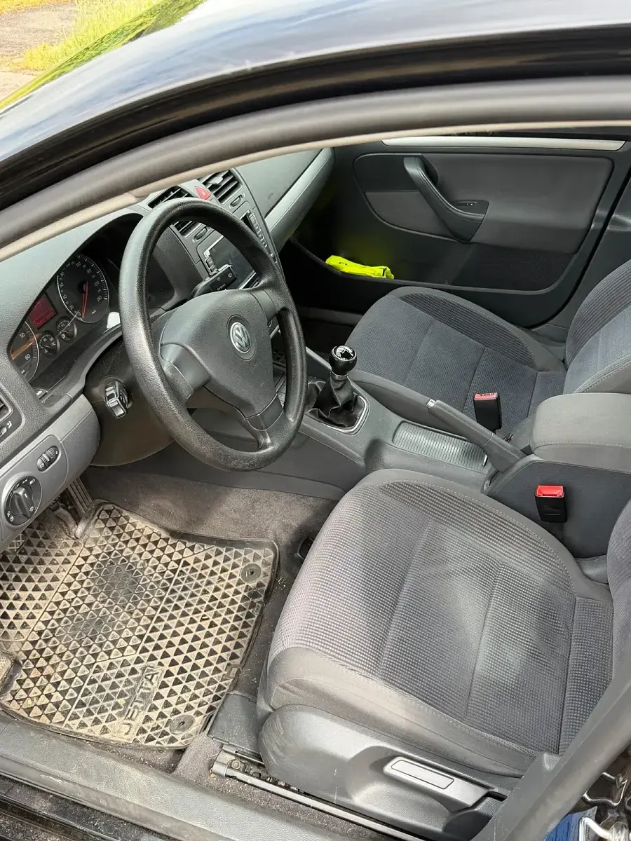 Brugt VW Jetta 140 HK (102 kW) 2006 Sort Sedan