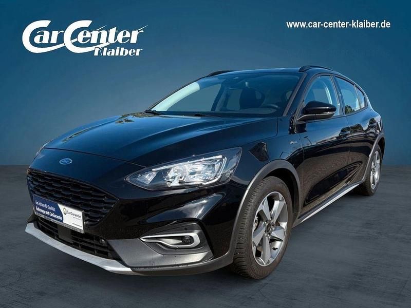 Obsidianschwarz Gebraucht 2021 Ford Focus Active Limousine | 19.900 € (Fairer Preis) - Bild 1/4