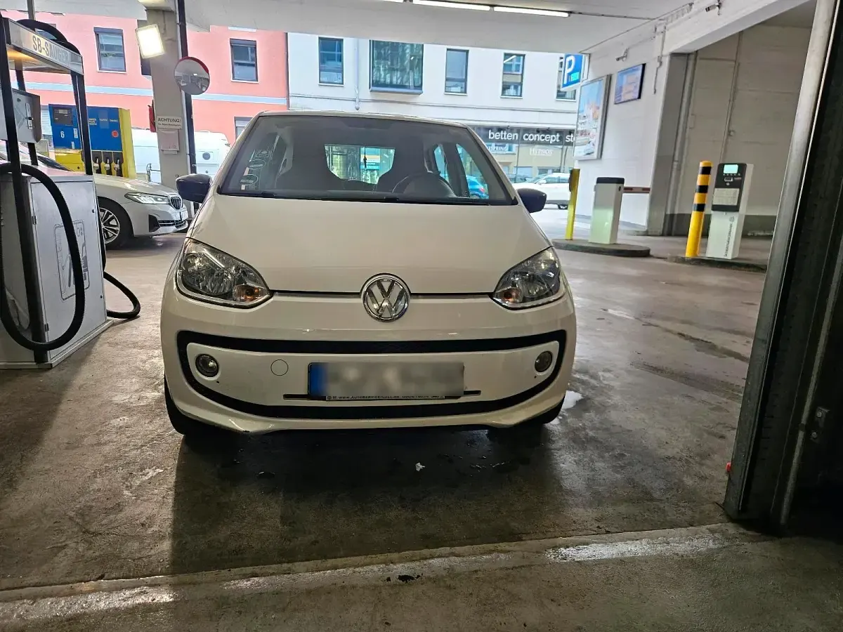 Usata VW up! 90 CV (66 kW) 2014 Bianco Utilitaria