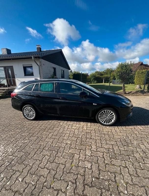 Gebraucht Opel Astra 150 PS (110 kW) 2016 Schwarz Kombi
