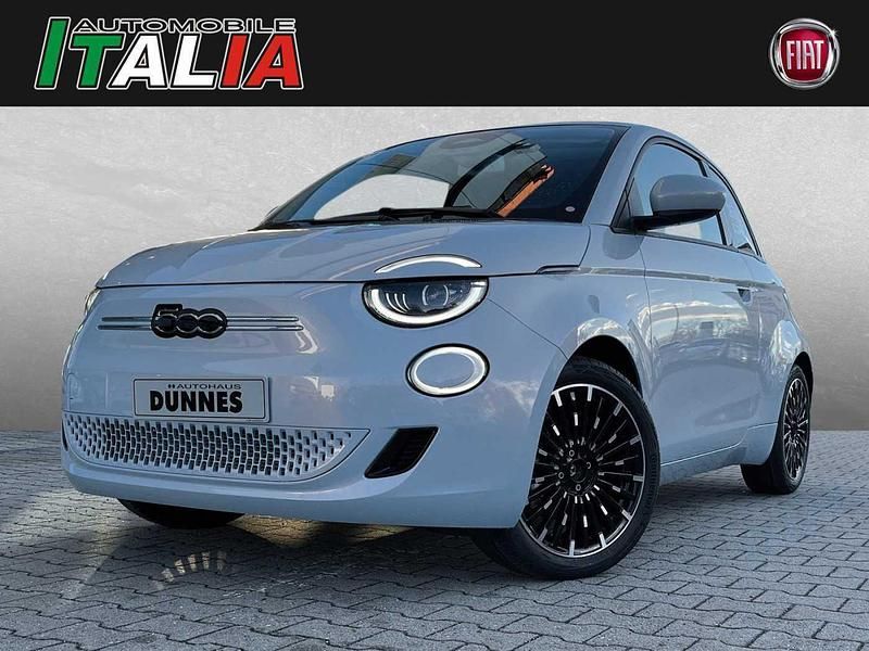 Blau Gebraucht 2023 Fiat 500e Icon Limousine | 33.320 € - Bild 1/4
