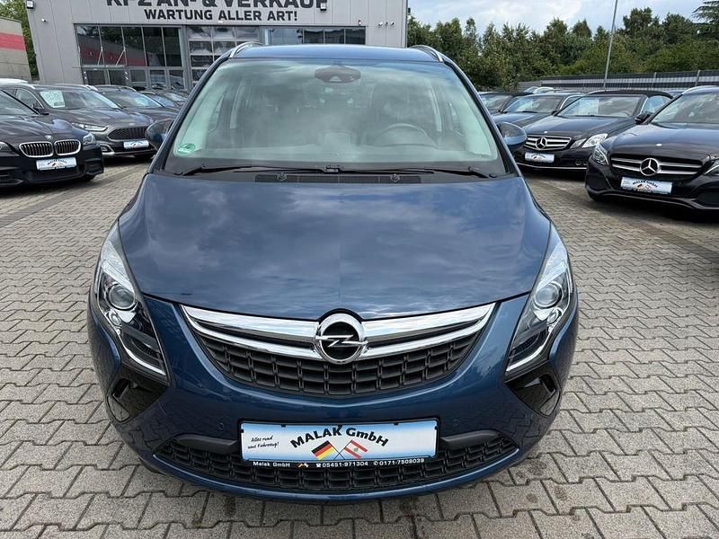 Blau Gebraucht 2015 Opel Zafira Tourer Innovation Van / Kleinbus | 9.499 € (Fairer Preis) - Bild 1/4
