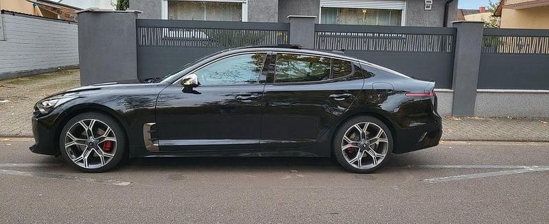 Gebraucht Kia Stinger GT 200 PS (147 kW) 2017 Schwarz Kleinwagen
