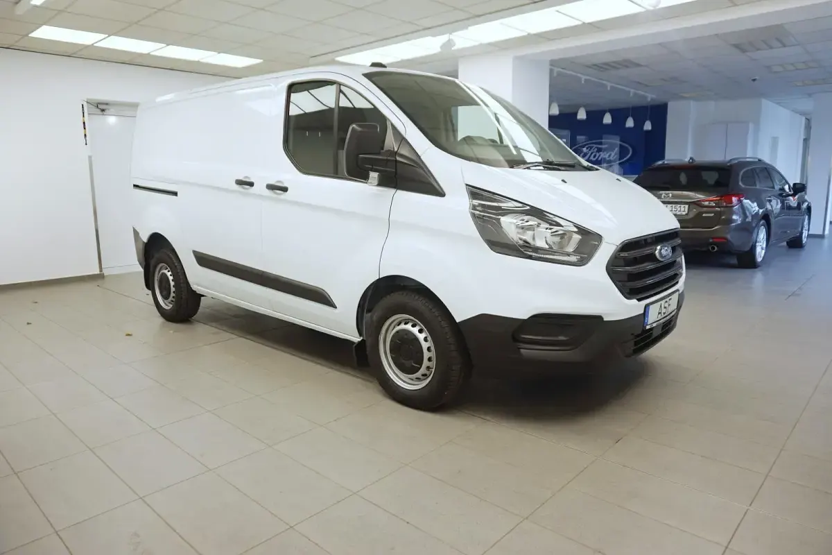 Gebraucht Ford Transit Custom 105 PS (77 kW) 2019 Frostweiß Van
