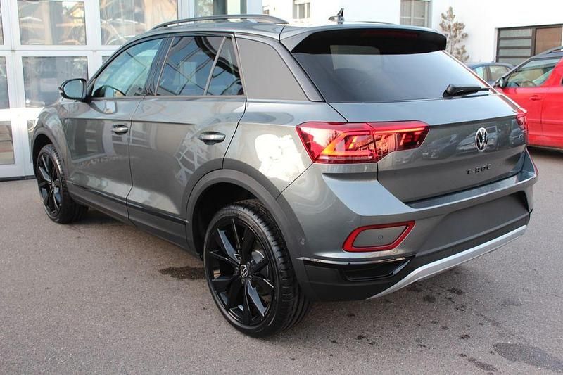 Neu VW T-Roc Style 150 PS (110 kW) 2025 Grau SUV