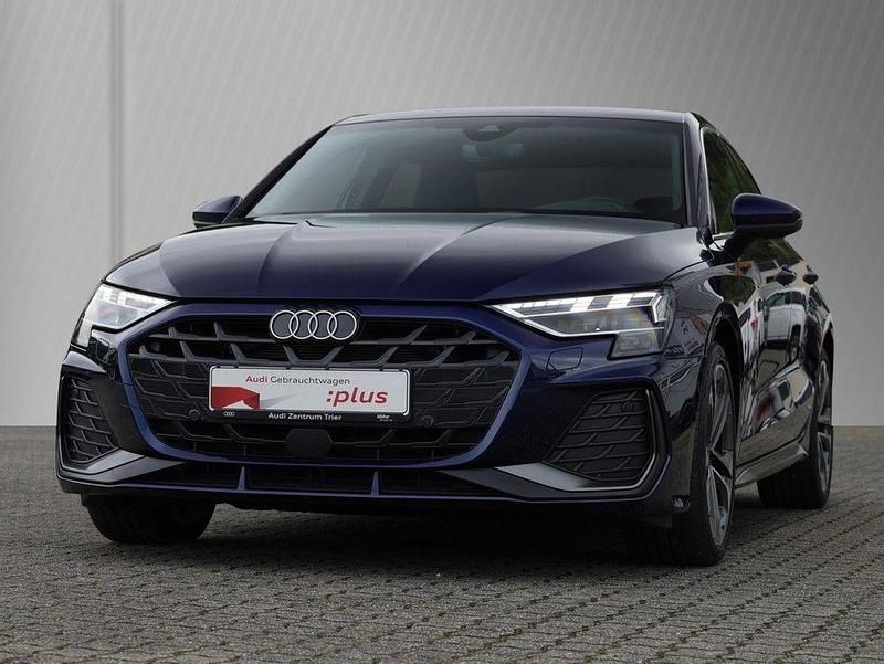 Gebraucht Audi A3 S-Line 150 PS (110 kW) 2024 Navarrablau metallic Limousine