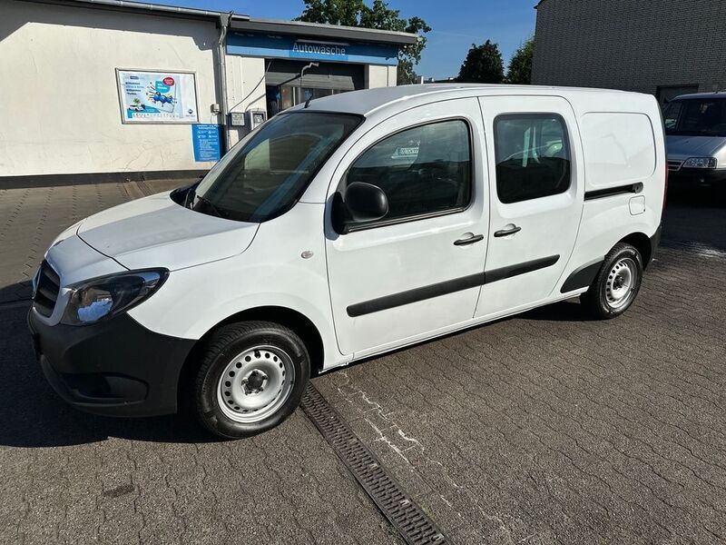 Weiß Gebraucht 2018 Mercedes Citan 109 Limousine | 8.350 € (Fairer Preis) - Bild 1/4