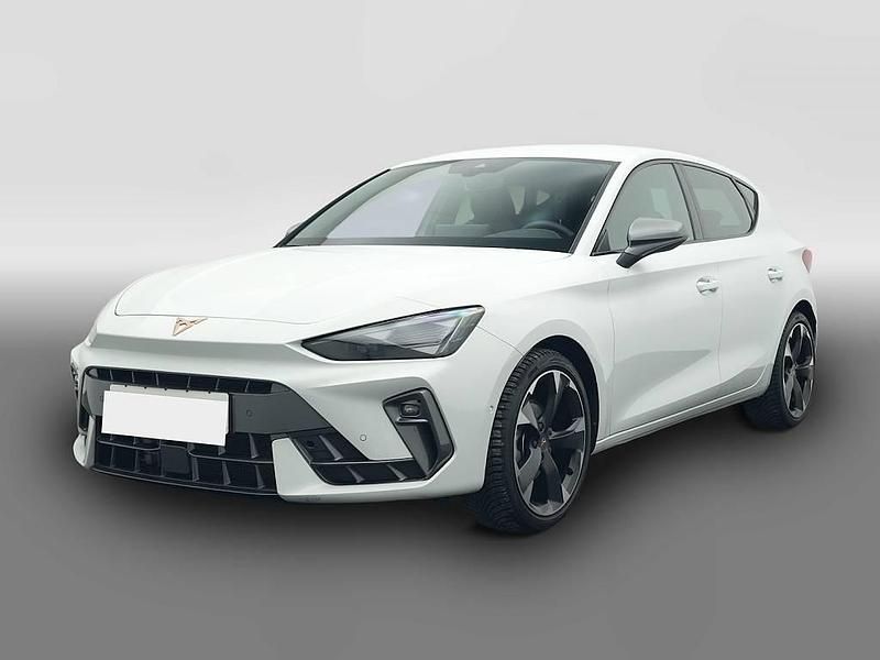 Usata Cupra Leon 150 CV (110 kW) 2025 Bianco Berlina