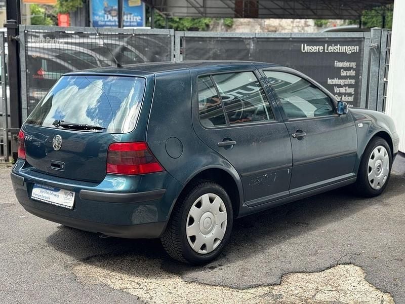Gebraucht VW Golf IV Comfortline 75 PS (55 kW) 2001 Grün Limousine