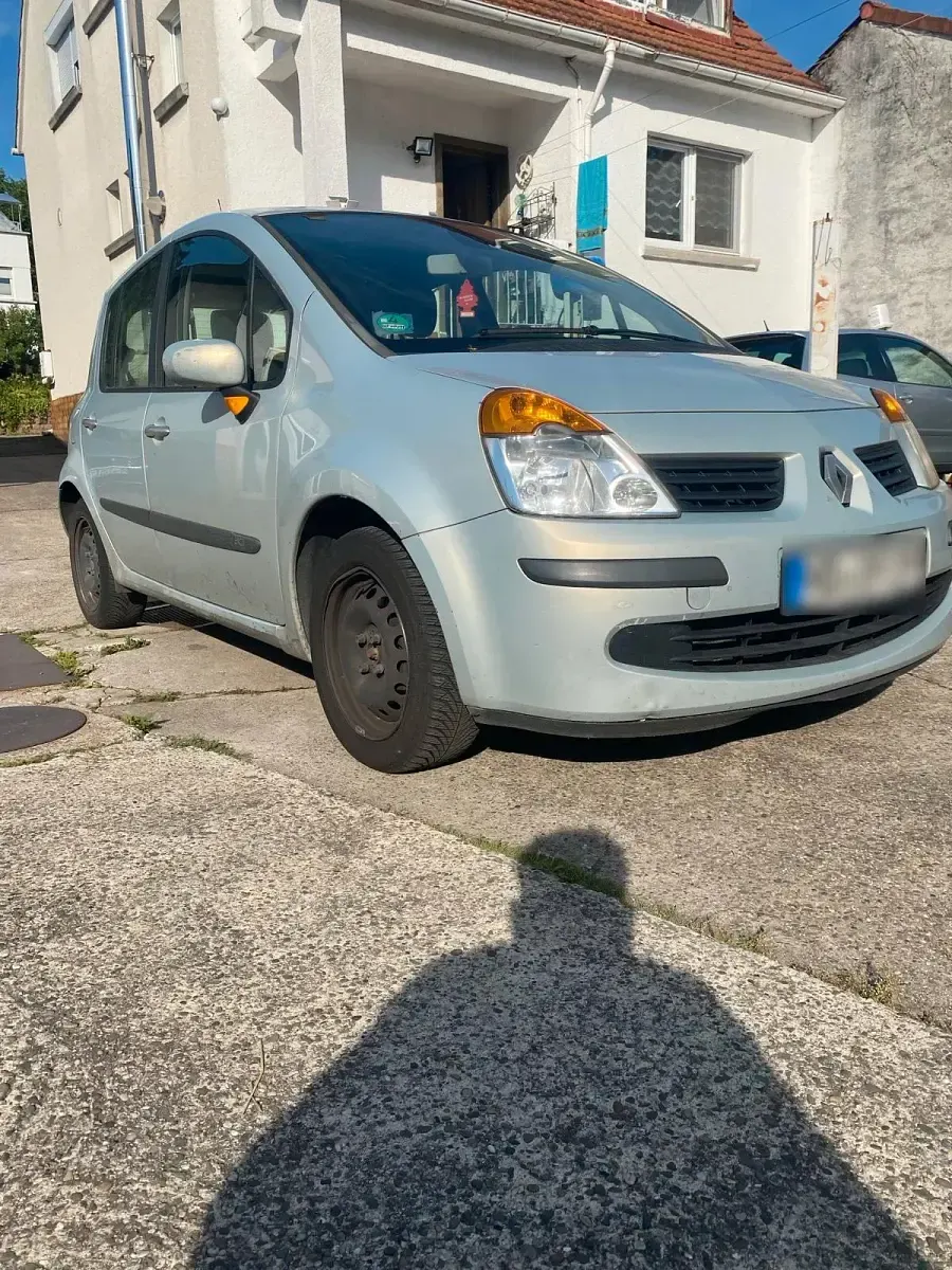 Gebraucht Renault Modus 86 PS (63 kW) 2005 Silber Van / Kleinbus