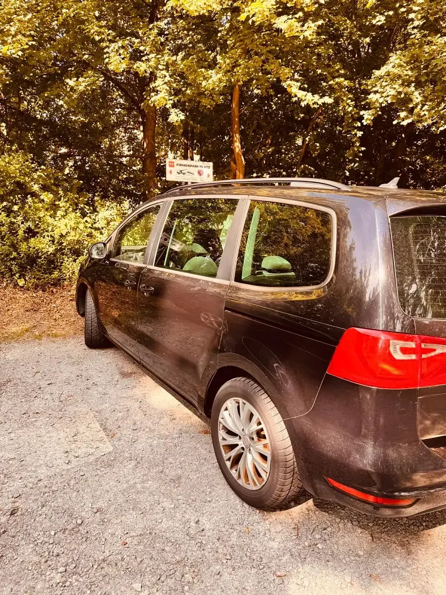 Gebraucht Seat Alhambra 140 PS (102 kW) 2011 Schwarz Van / Kleinbus