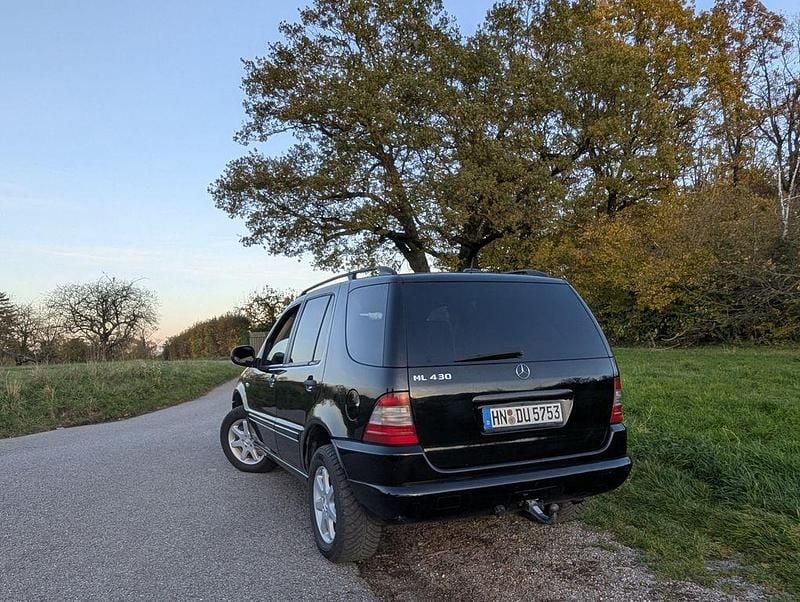 Schwarz Gebraucht 2000 Mercedes ML430 SUV | 3.333 € (Guter Preis) - Bild 1/4