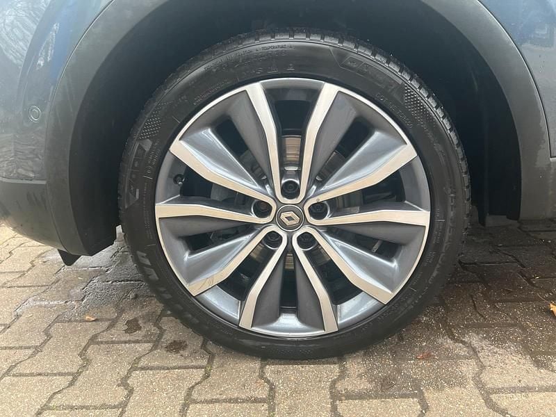 Gebraucht Renault Kadjar Bose Edition 163 PS (119 kW) 2018 Grau SUV