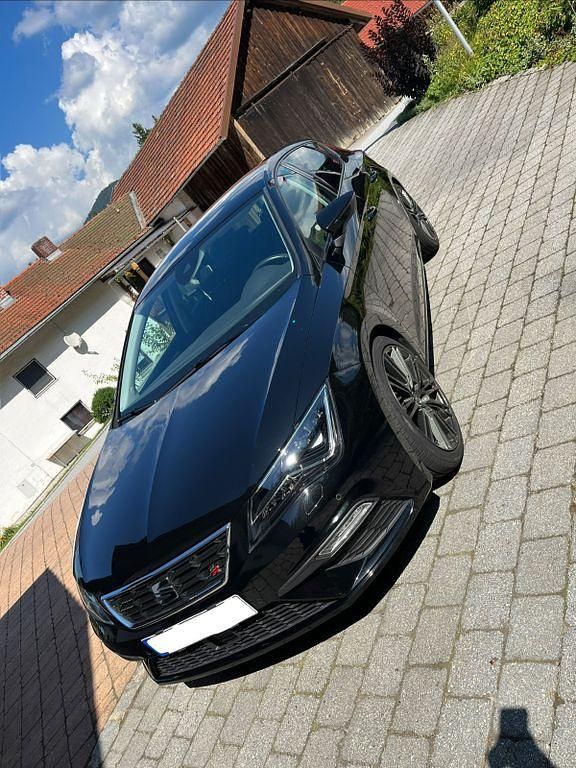 Gebraucht Seat Leon FR 150 PS (110 kW) 2019 Schwarz Limousine