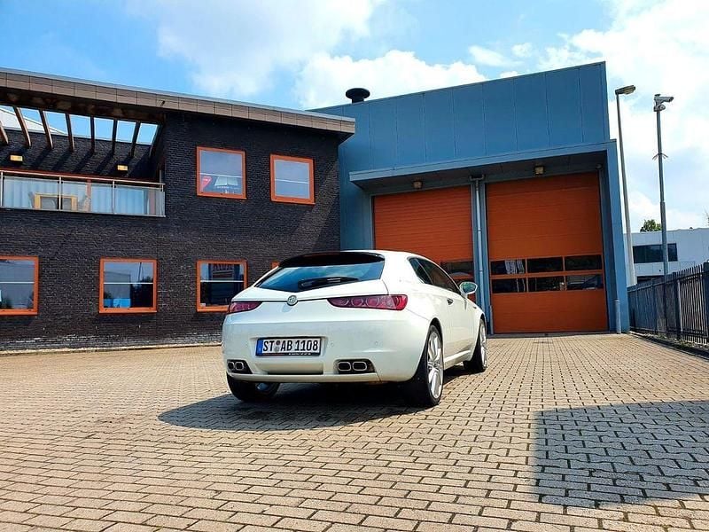 Gebraucht Alfa Romeo Brera 170 PS (125 kW) 2010 Weiß Coupé