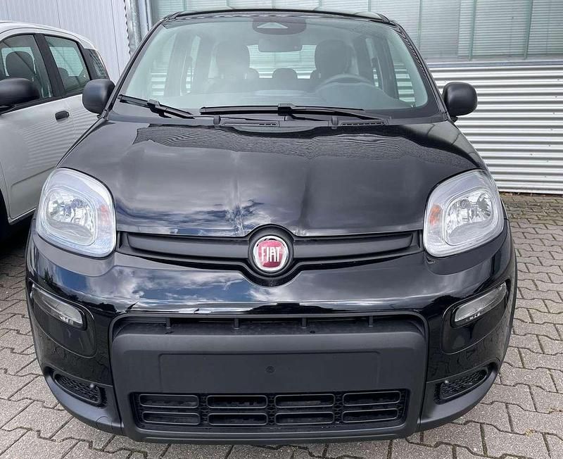 Gebraucht Fiat Panda 69 PS (50 kW) 2024 Cinema schwarz Kleinwagen