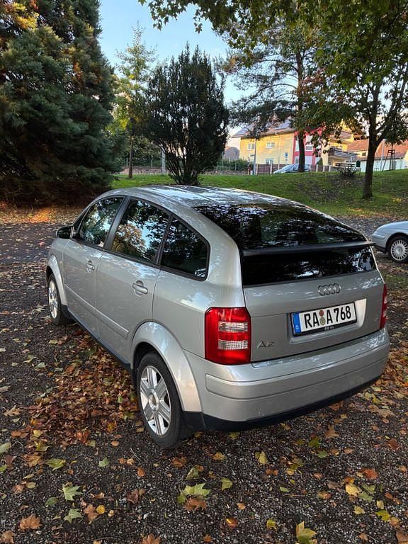 Gebraucht Audi A2 75 PS (55 kW) 2002 Silber Kleinwagen