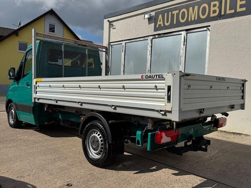 Gebraucht Mercedes Sprinter 143 PS (105 kW) 2020 Grün Van