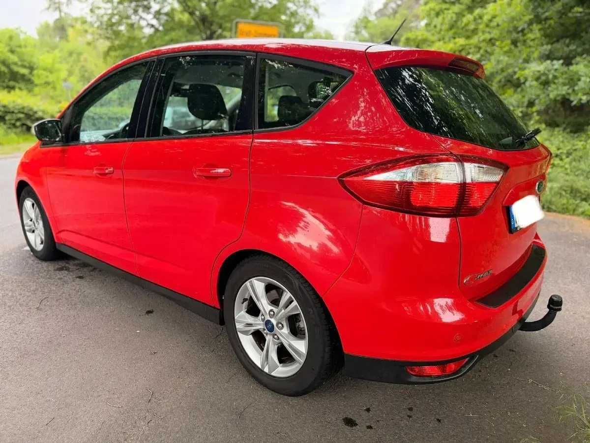 Gebraucht Ford C-MAX Champions Edition 116 PS (85 kW) 2013 Rot Van / Kleinbus