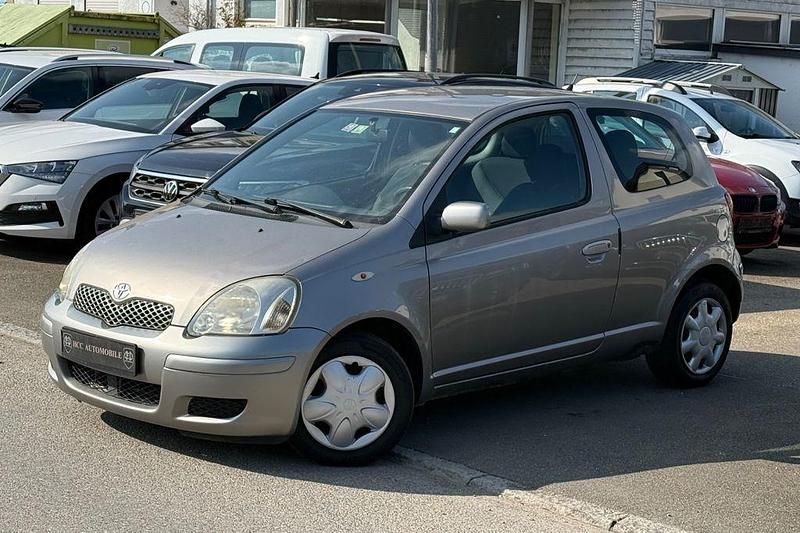 Gebraucht Toyota Yaris Sol 87 PS (63 kW) 2004 Grau Kleinwagen
