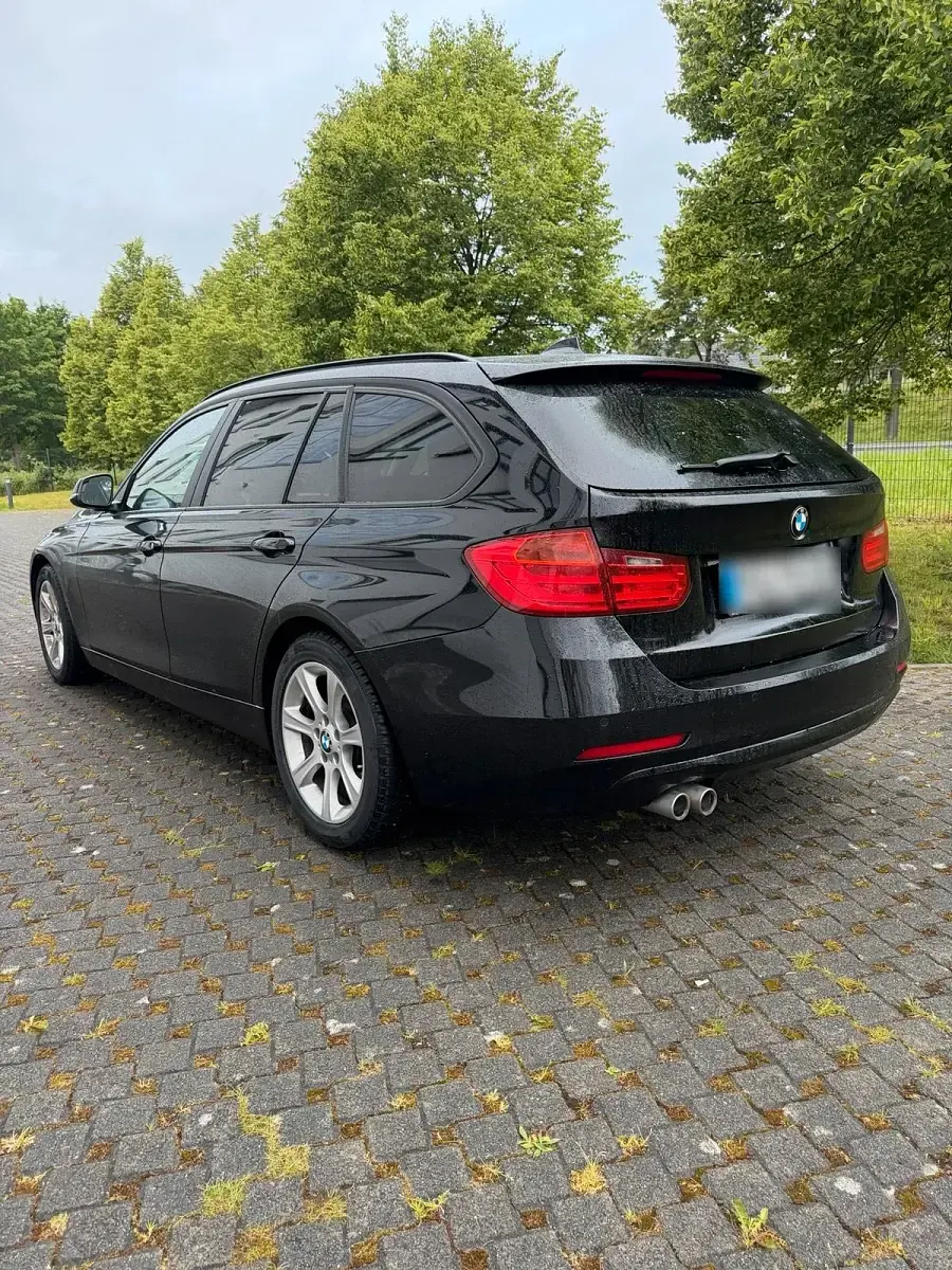 Gebraucht BMW 330 258 PS (189 kW) 2014 Schwarz Kombi