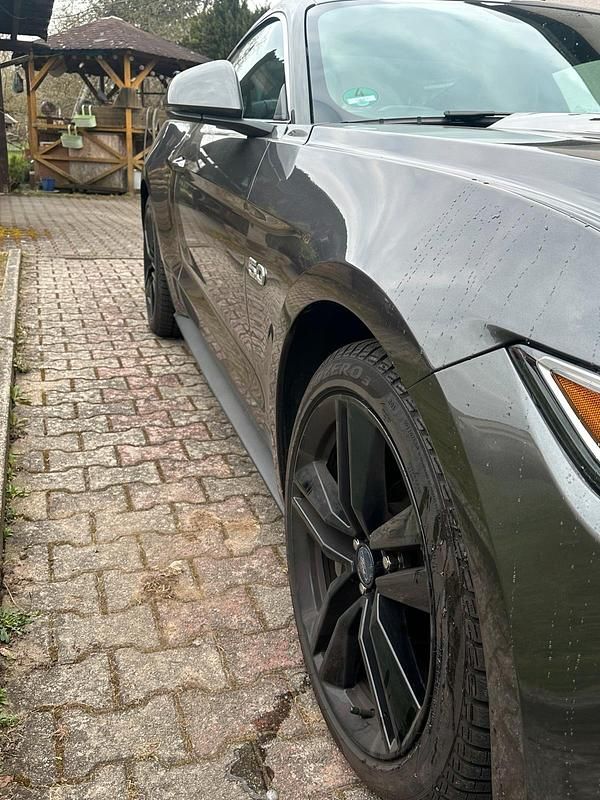 Gebraucht Ford Mustang 421 PS (309 kW) 2017 Grau Coupé