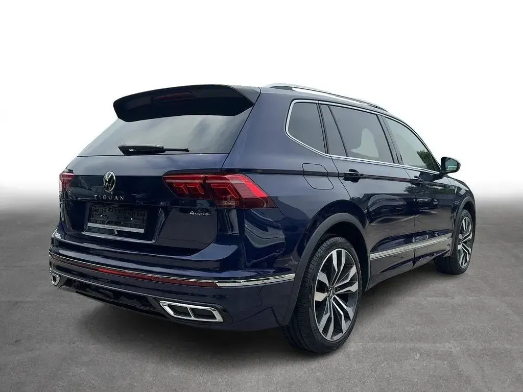 Gebraucht VW Tiguan Allspace R-line 190 PS (139 kW) 2022 Blau SUV