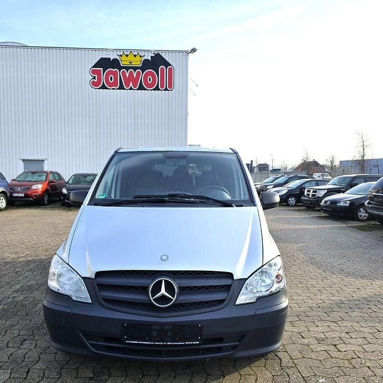 Gebraucht Mercedes Vito 136 PS (100 kW) 2012 Silber Van