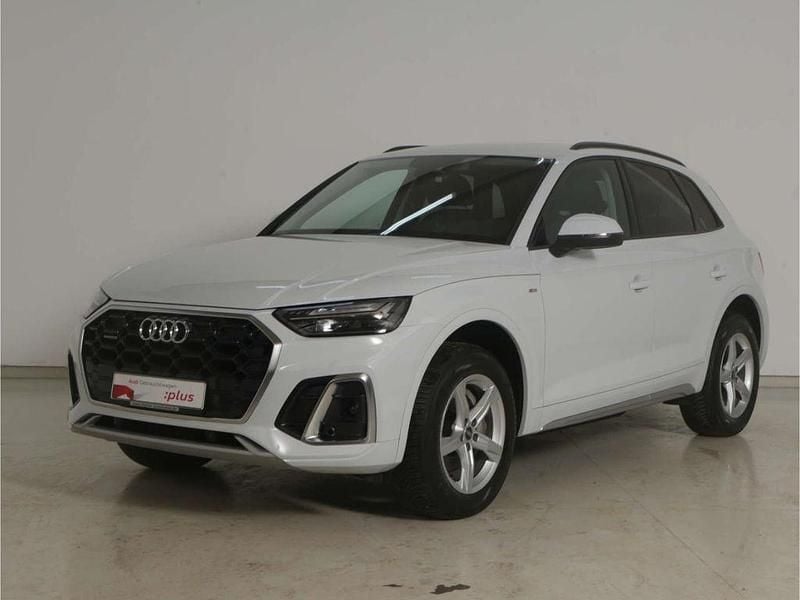Gebraucht Audi Q5 S-Line 204 PS (150 kW) 2023 Gletscherweiß metallic SUV