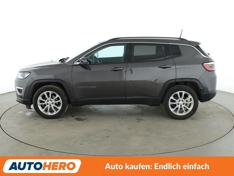 Gebraucht Jeep Compass Limited 150 PS (110 kW) 2021 Grau SUV