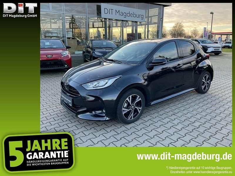 Black mica / ink Gebraucht 2025 Toyota Yaris Hybrid Kleinwagen | 20.390 € (Superpreis) - Bild 1/4