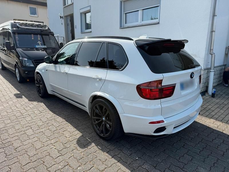Gebraucht BMW X5 306 PS (225 kW) 2012 Weiß SUV