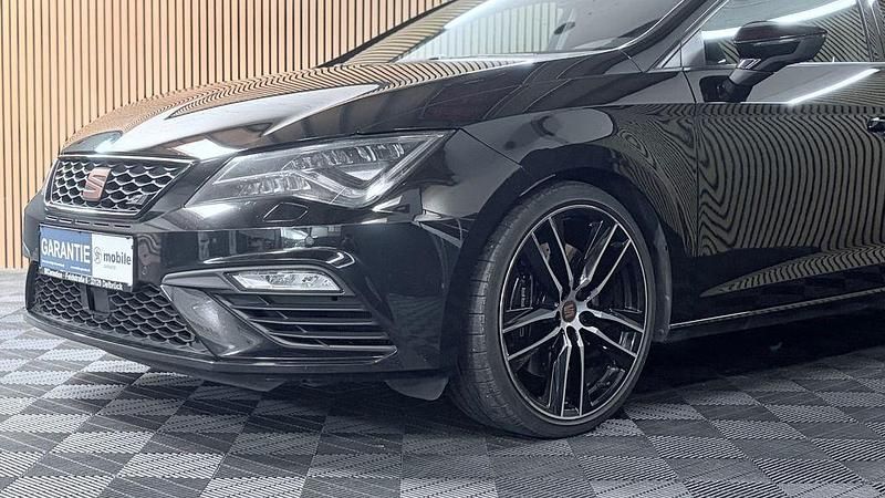 Second-hand Seat Leon ST Cupra 290 290 CP (213 kW) 2019 Negru Break